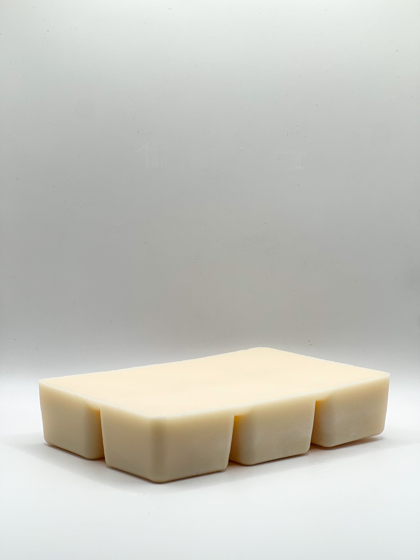 Honeysuckles Wax Melts 5.5 OZ